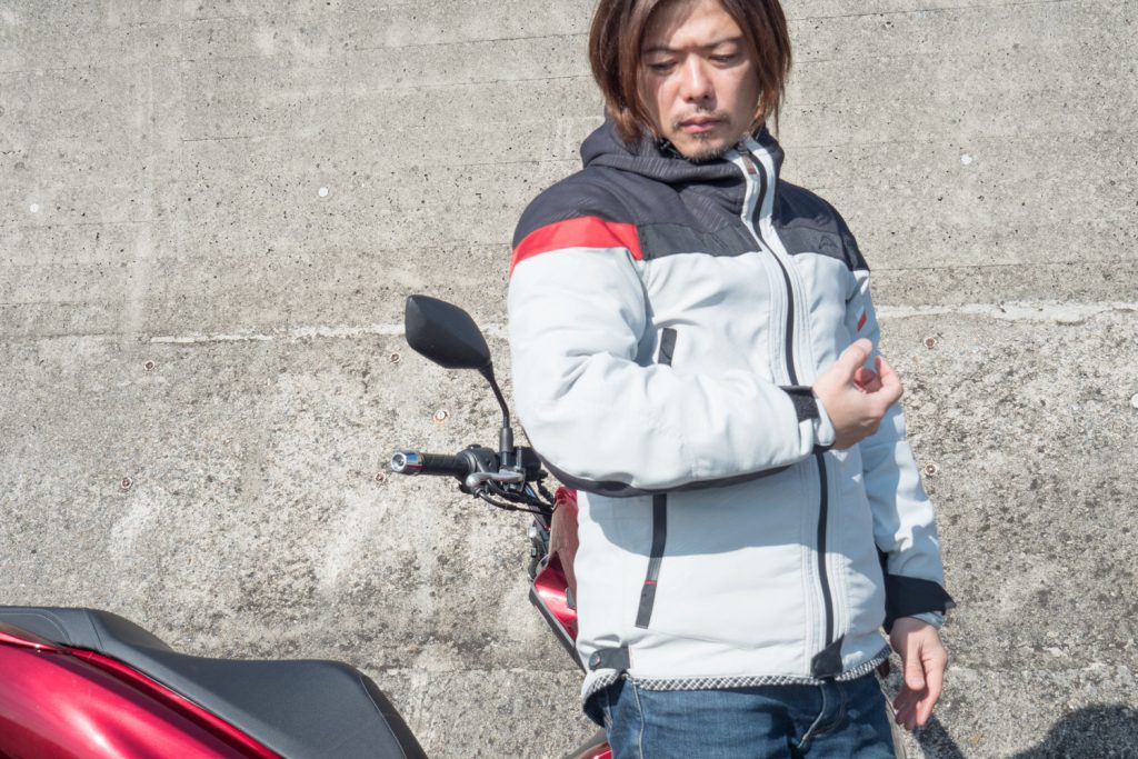 腕の部分は意外と太い