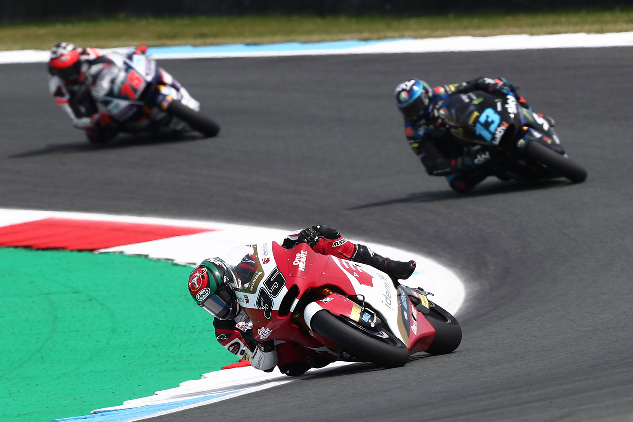 2021年、moto2参戦2年目となるタイ人ライダー Somkiat Chantra選手