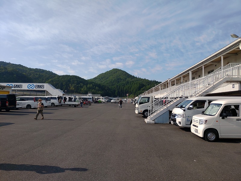 岡山県でバイクのサーキット走行ができる、岡山国際サーキット