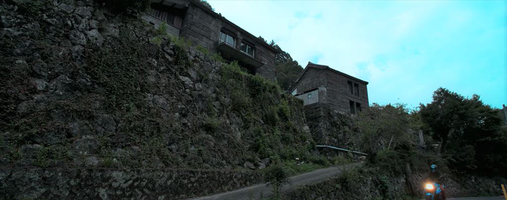 石垣の村
