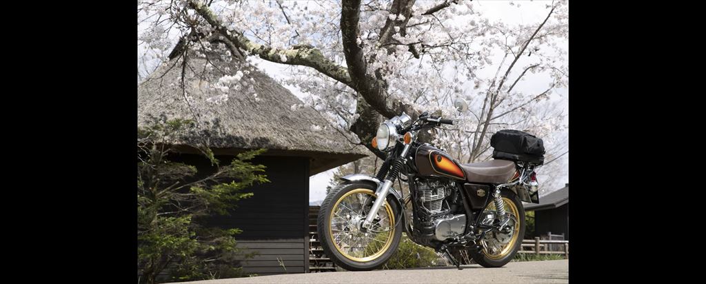 ヤマハ SR400