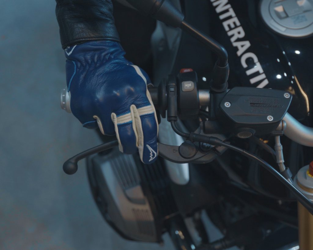ブレーキレバーの「タッチ」とは？バイク用語を解説します