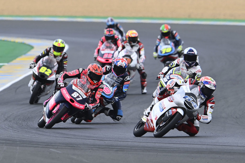出光ホンダチームアジアからmoto3に参戦するインドネシア人ライダー　マリオ・アジ 選手